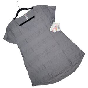 LuLaRoe Classic T Small Grey Pintuck Stripe Textured Tee Solid Top Short Sleeve
